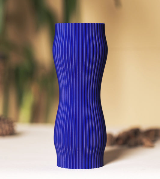 RIBBED VASE
