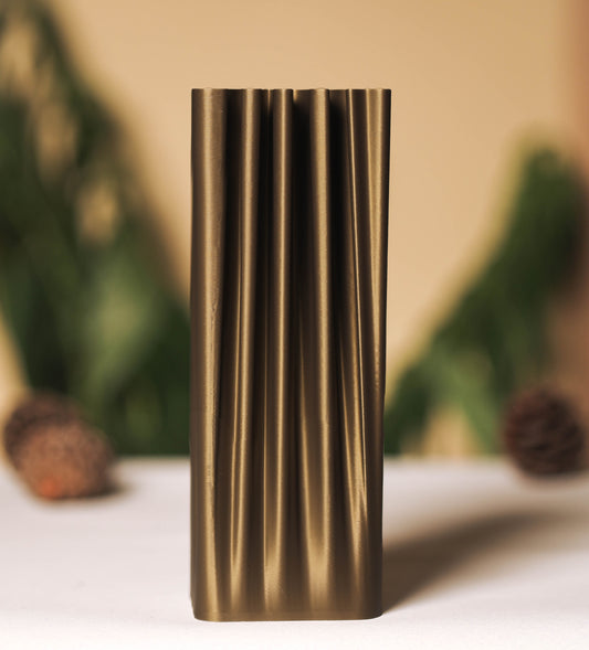 FLUTED VASE