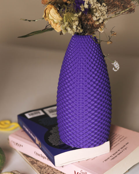 PEBBLE VASE