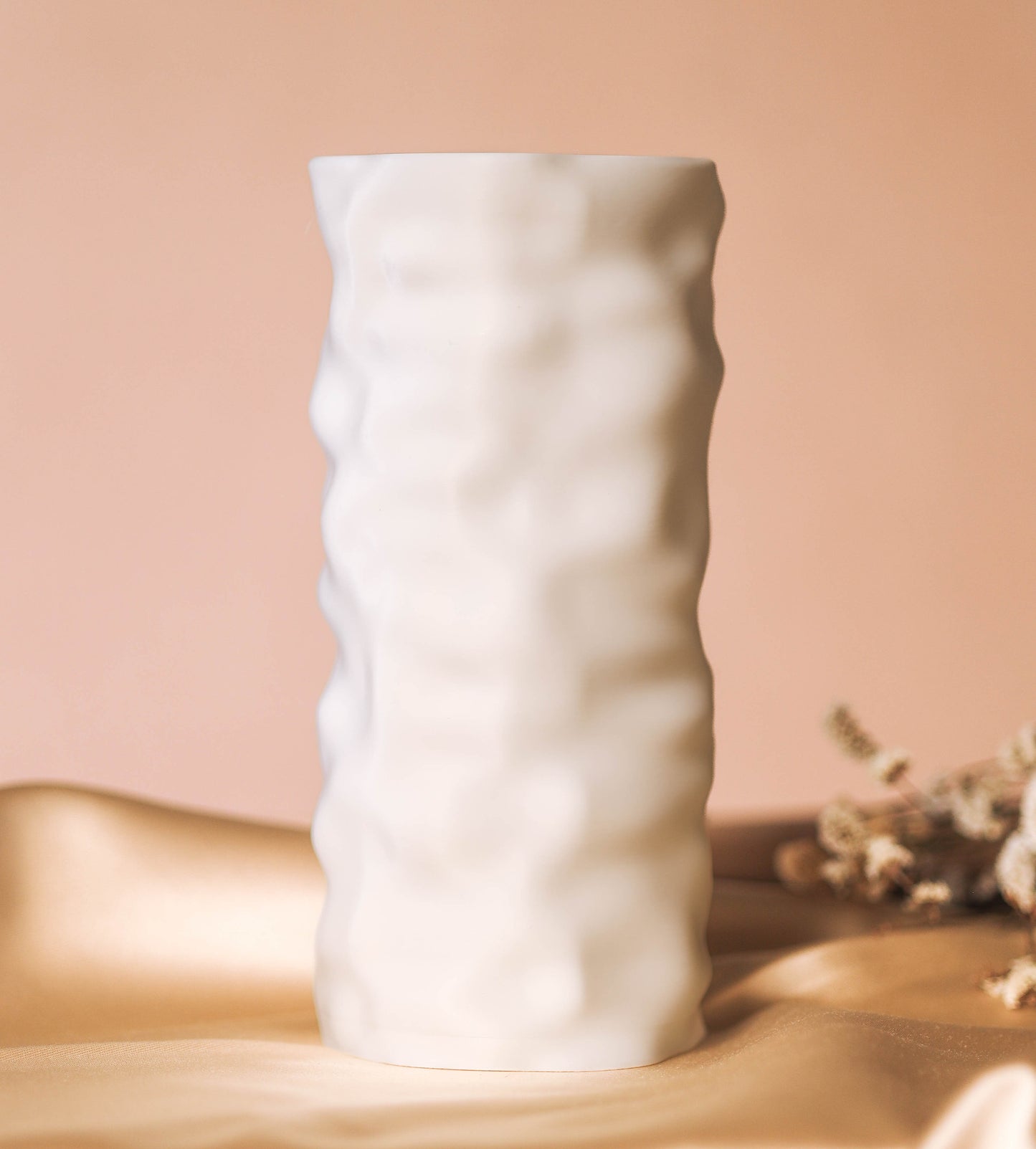 TEXTURED VASE